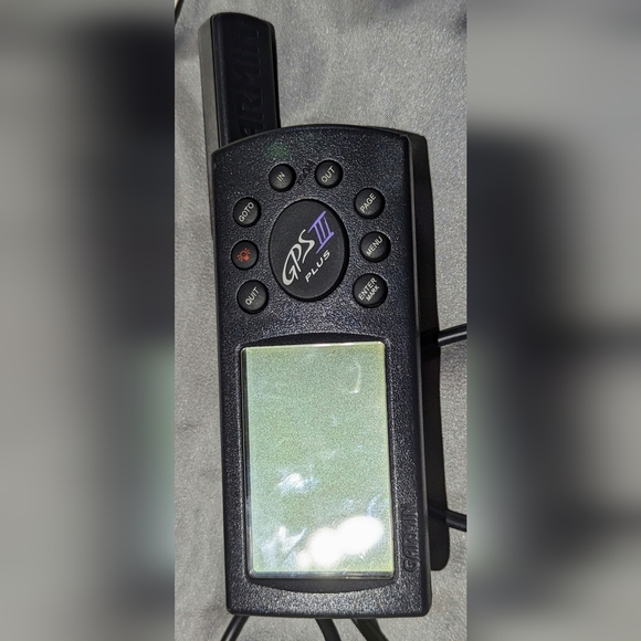 Garmin GPS III Plus GPS Navigator Handheld Hiking GPS Waterproof Discontinued - Picture 6 of 6